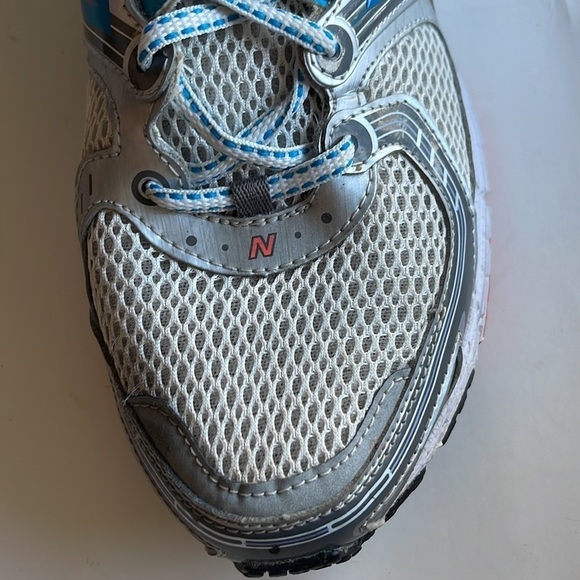 New Balance 680 V2 Womens Running Sneakers Gray/Blue,Size 10 - Picture 2 of 8